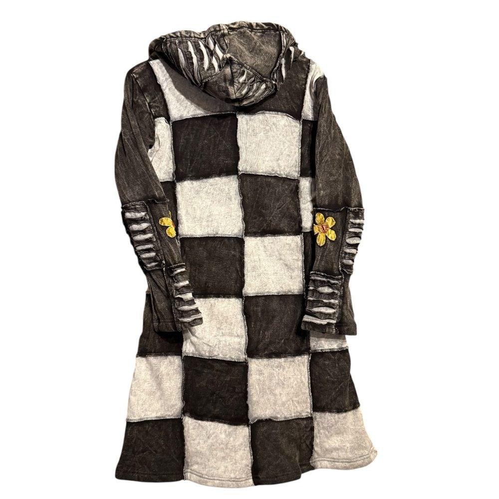 NWT Rhea Black Cotton Long Flower Patchwork Razor Cut Hippie Boho Jacket- Medium - Picture 4 of 12
